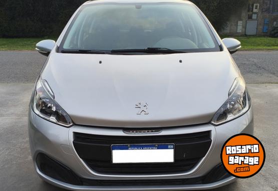 Autos - Peugeot 208 ACTIVE 1.6 2017 Nafta 95000Km - En Venta