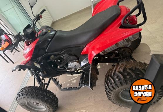Cuatris y UTVs - Corven Terrain 250x 2021 2600Km - En Venta