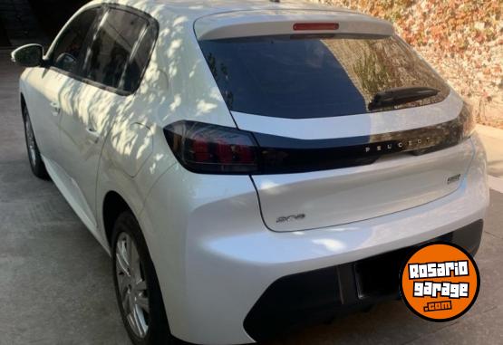 Autos - Peugeot 208 active 2023 Nafta 37000Km - En Venta