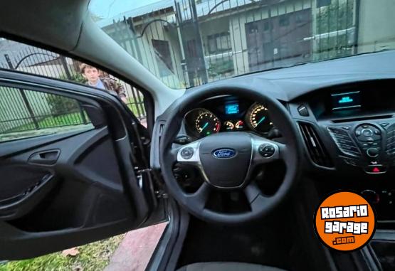 Autos - Ford Focus 2014 Nafta 164000Km - En Venta