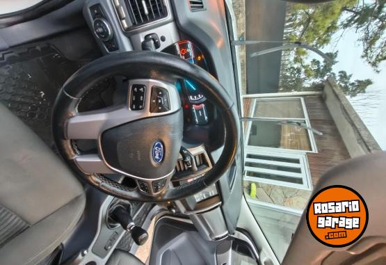 Camionetas - Ford Ranger XLT 3.2 Diesel 2018 Diesel 25300Km - En Venta