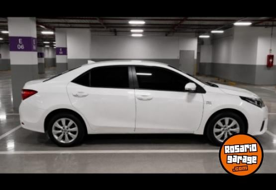 Autos - Toyota Corolla 2016 Nafta 100000Km - En Venta