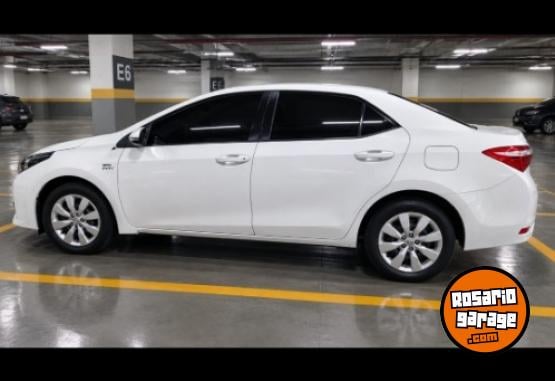 Autos - Toyota Corolla 2016 Nafta 100000Km - En Venta