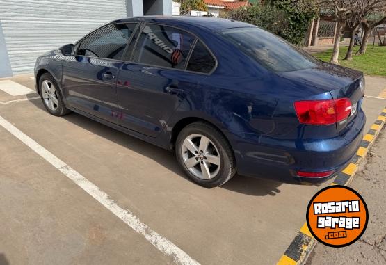 Autos - Volkswagen VENTO 2.5 LUXURY AUT. 2012 Nafta 131000Km - En Venta