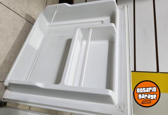 Hogar - Heladera Top House mini bar HS-65L - En Venta
