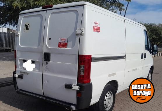 Utilitarios - Peugeot BOXER 330 M 2.8 2006 Diesel  - En Venta