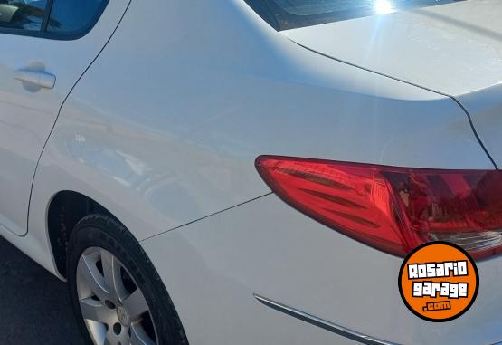 Autos - Peugeot 408 ALLURE HDI 1.6 NAV 2012 Diesel 290000Km - En Venta