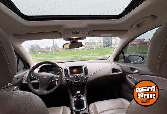 Autos - Chevrolet Cruze LTZ 2017 Nafta 97000Km - En Venta