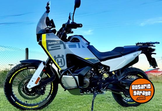 Motos - Husqvarna Norden 901 2025 Nafta 6000Km - En Venta