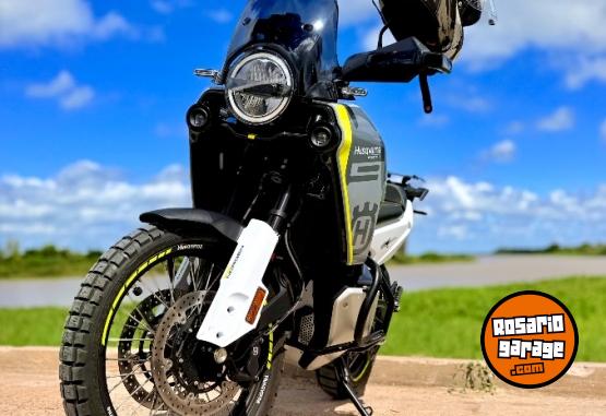 Motos - Husqvarna Norden 901 2025 Nafta 6000Km - En Venta