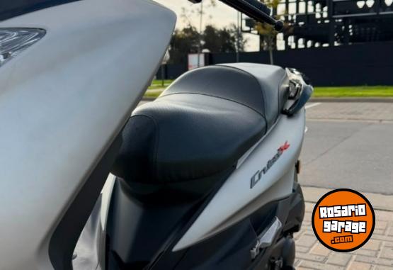 Motos - Zanella Cruiser X 2026 Nafta 1300Km - En Venta