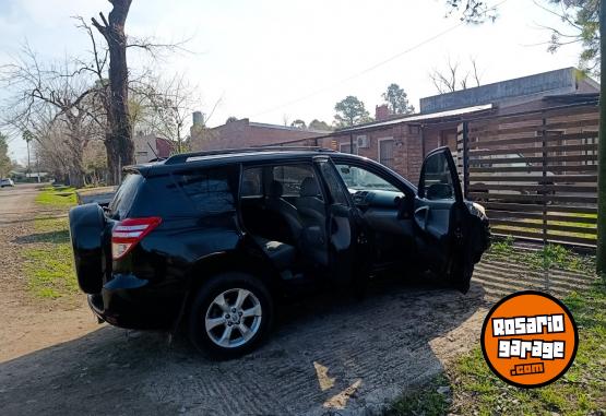 Camionetas - Toyota Rav 4 2012 Nafta 220000Km - En Venta