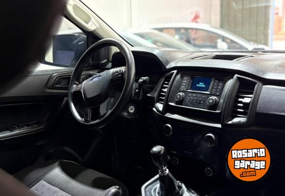 Camionetas - Ford Ranger XL 2022 Diesel 79000Km - En Venta