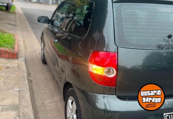 Autos - Volkswagen Fox 2005 Nafta 225000Km - En Venta