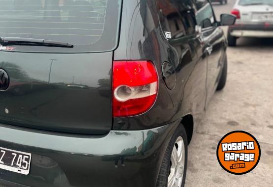 Autos - Volkswagen Fox 2005 Nafta 225000Km - En Venta