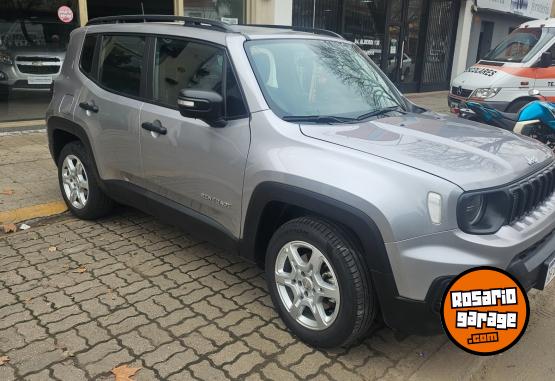 Camionetas - Jeep Renegade 2022 Nafta 25000Km - En Venta