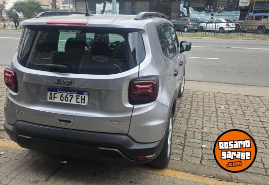 Camionetas - Jeep Renegade 2022 Nafta 25000Km - En Venta