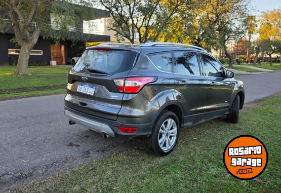 Autos - Ford kuga 2017 Nafta 75000Km - En Venta