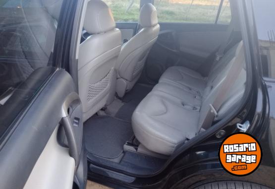 Camionetas - Toyota Rav4 2009 Nafta 225000Km - En Venta