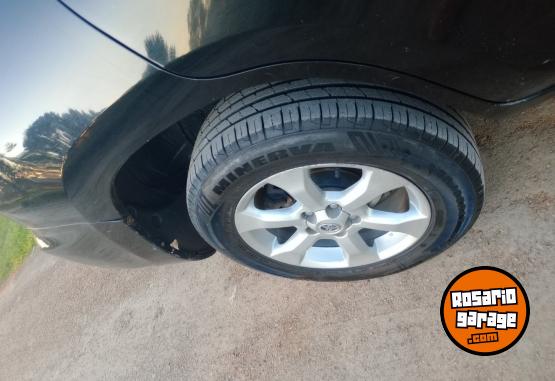 Camionetas - Toyota Rav4 2009 Nafta 225000Km - En Venta