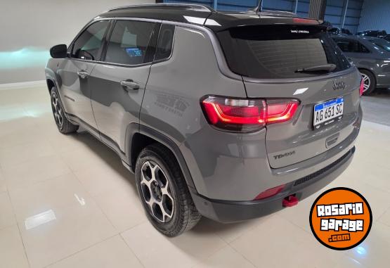 Camionetas - Jeep Compass TrailHawk 2024 Diesel 60000Km - En Venta