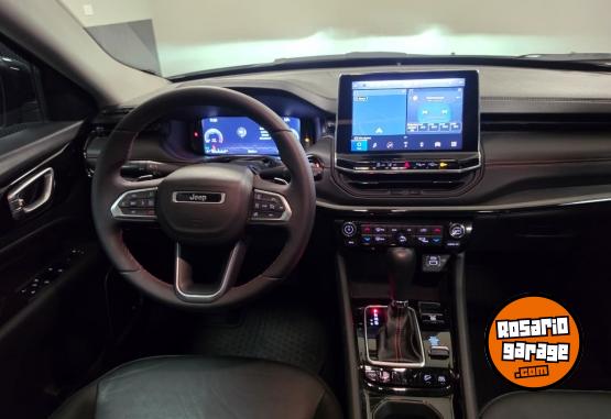 Camionetas - Jeep Compass TrailHawk 2024 Diesel 60000Km - En Venta