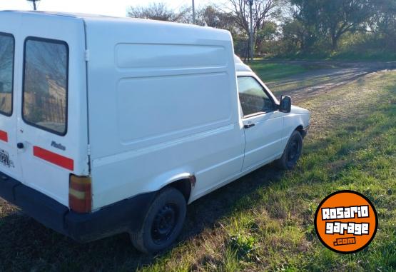 Utilitarios - Fiat Fiorino 2000 Diesel 111111Km - En Venta