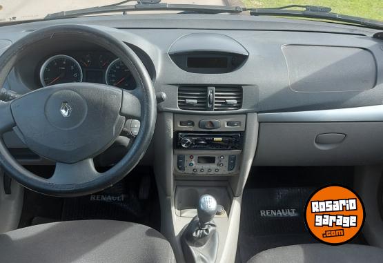 Autos - Renault Symbol Connection 2010 Nafta 166000Km - En Venta