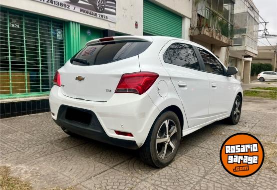 Autos - Chevrolet onix 2018 Nafta 100000Km - En Venta