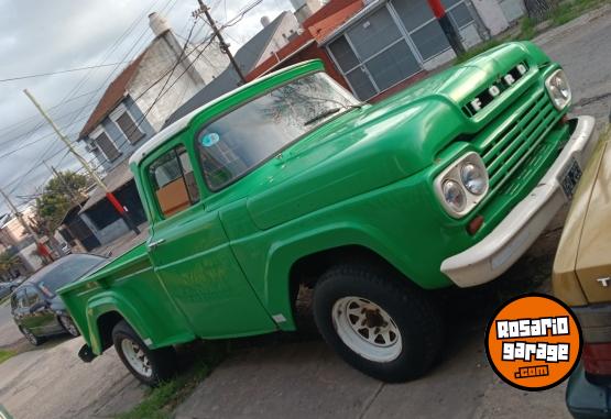 Clásicos - Ford Loba - En Venta