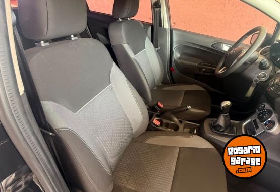 Autos - Ford Fiesta 2019 Nafta 86000Km - En Venta