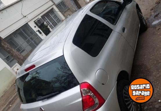 Autos - Renault Clio Mio Expressión 2013 Nafta 168000Km - En Venta