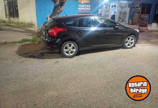 Autos - Ford Focus 2014 Nafta 160000Km - En Venta