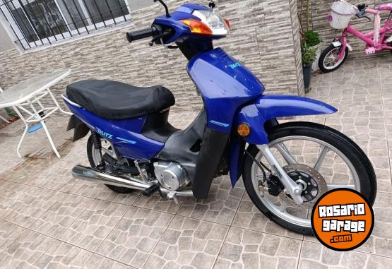 Motos - Motomel blitz 2024 Nafta 8000Km - En Venta