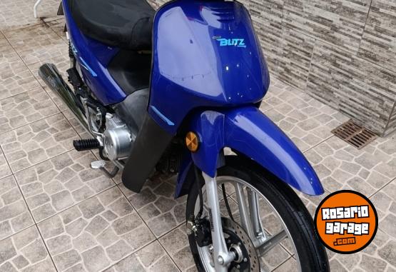 Motos - Motomel blitz 2024 Nafta 8000Km - En Venta