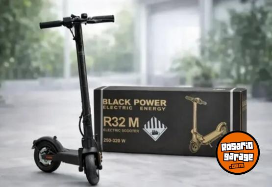 Otros - Monopatín eléctrico Black Power R32M Nuevo (250-320W) - En Venta