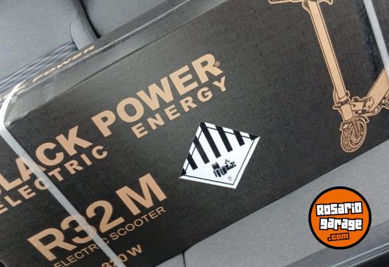 Otros - Monopatín eléctrico Black Power R32M Nuevo (250-320W) - En Venta