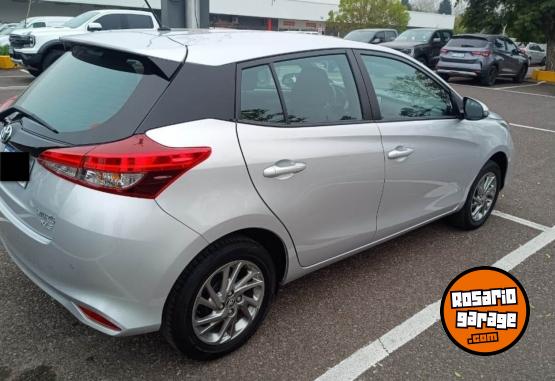 Autos - Toyota Yaris 1.5 107cv Xls 2023 Nafta 12500Km - En Venta
