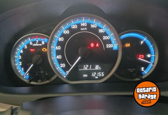 Autos - Toyota Yaris 1.5 107cv Xls 2023 Nafta 12500Km - En Venta