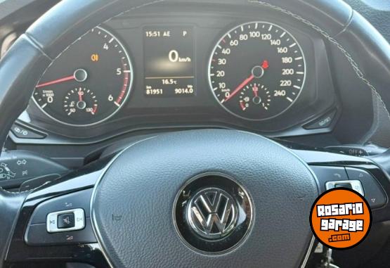 Camionetas - Volkswagen Amarok V6 Extreme 2022 Diesel 82000Km - En Venta