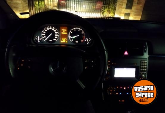 Autos - Mercedes Benz B180 2010 Nafta 150000Km - En Venta