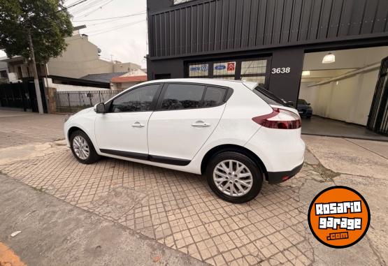 Autos - Renault megane 2015 Nafta 130000Km - En Venta