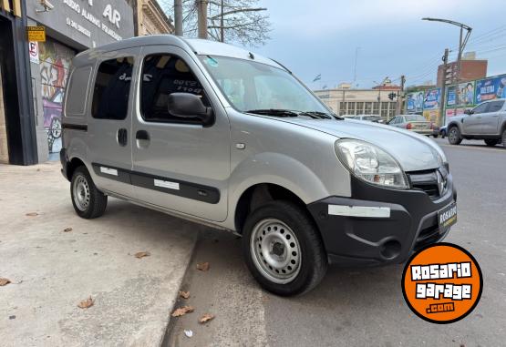 Utilitarios - Renault Kangoo 2018 GNC - En Venta