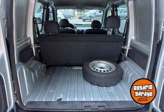 Utilitarios - Renault Kangoo 2018 GNC - En Venta