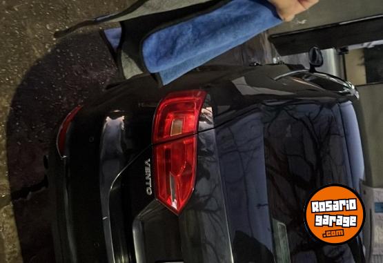 Autos - Volkswagen Vento 2.0 tdi 2013 Diesel 250000Km - En Venta