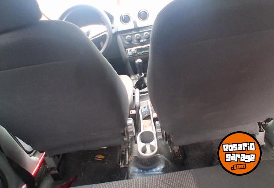 Autos - Chevrolet Prisma 2011 GNC 270000Km - En Venta