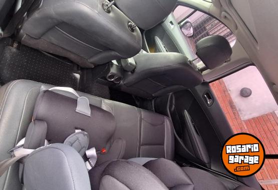 Autos - Peugeot 408 2017 Nafta 129300Km - En Venta