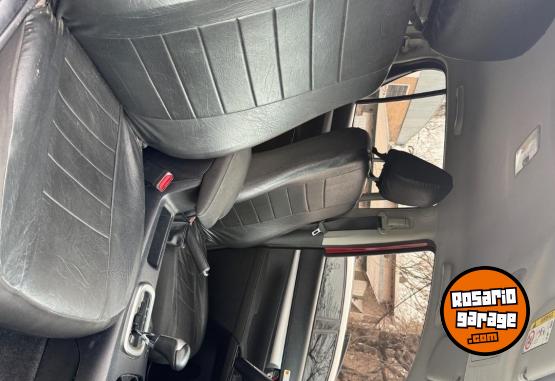 Camionetas - Toyota Hilux sr 2023 Diesel 69500Km - En Venta