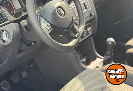Autos - Volkswagen Suran 2018 GNC 130000Km - En Venta