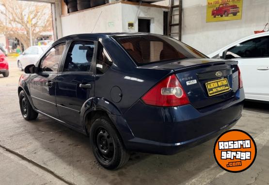 Autos - Ford FIESTA 1.6 AMBIENTE 2006 Nafta 177800Km - En Venta